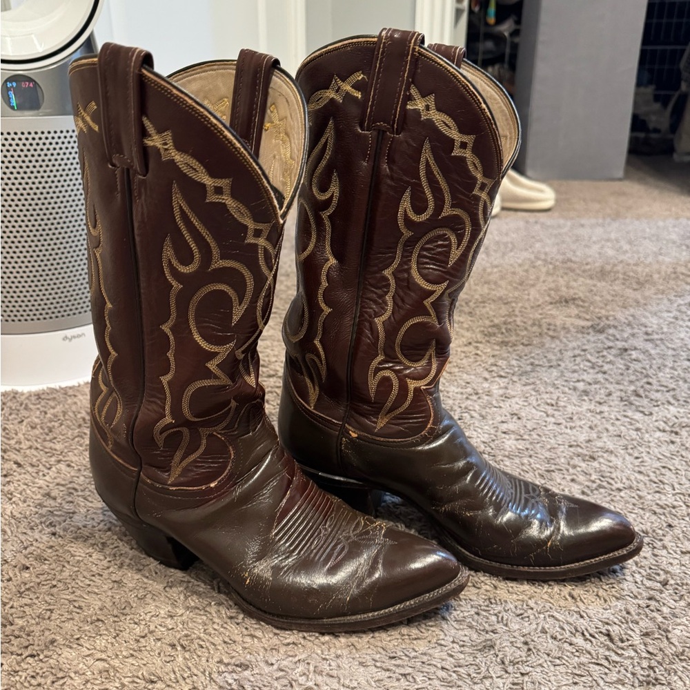 Tony Lama Dark Brown Western Boots with Tan Stitching